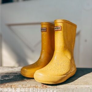 Hunter Yellow Glitter Rain Boots